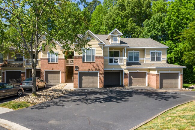 Mariners Crossing in Raleigh, NC - Building Photo - Building Photo