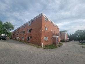 14815-14835 Euclid Ave in East Cleveland, OH - Building Photo - Building Photo