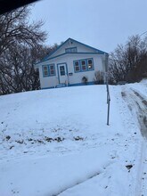 624 N Lewis Ave in Sioux Falls, SD - Building Photo - Building Photo