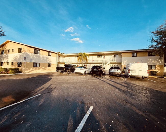 property at 814 N G St