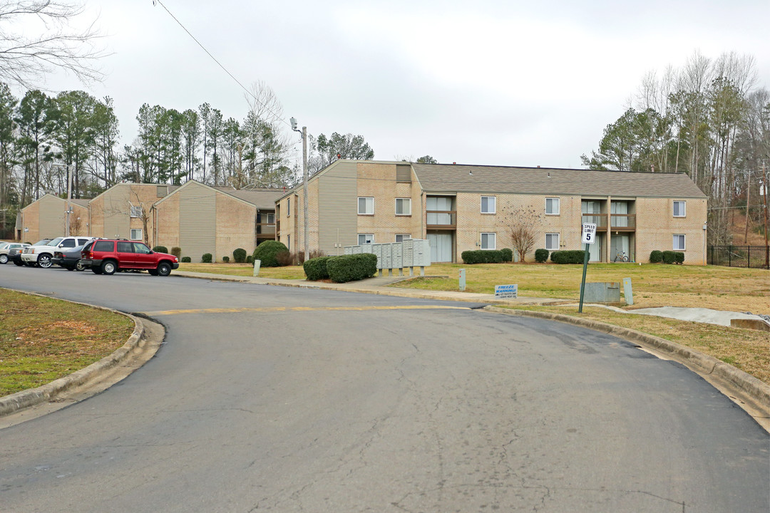 The Pines Apartments in Bessemer, AL - Building Photo