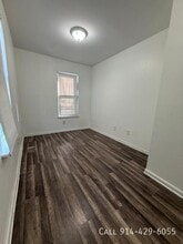 83 Maple Pl in Yonkers, NY - Building Photo - Building Photo