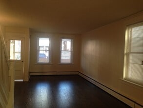 1615 Genesee St in Hamilton Township, NJ - Building Photo - Building Photo