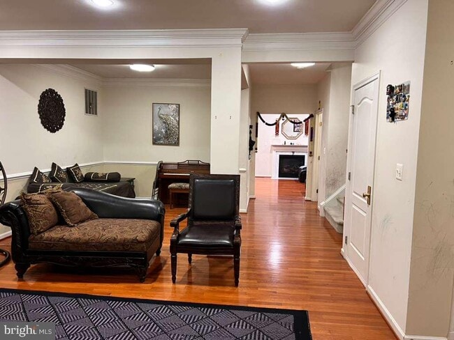 22587 Welborne Manor Square in Ashburn, VA - Building Photo - Building Photo