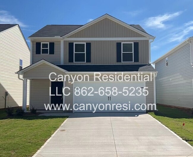 property at 740 Wayfinder Run