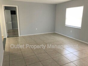 700 Trailwood Dr in Altamonte Springs, FL - Building Photo - Building Photo