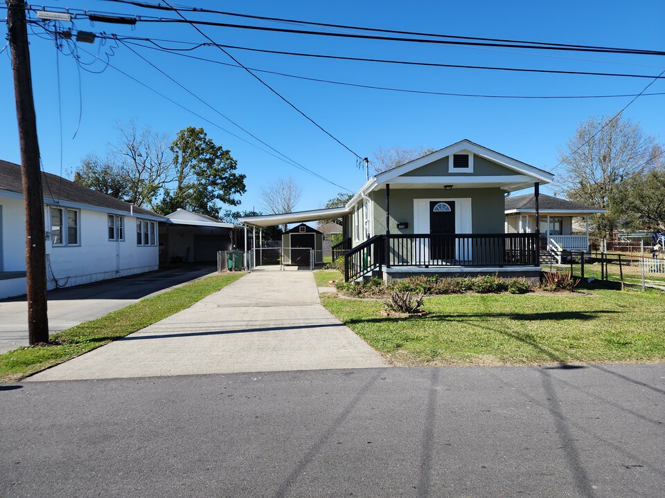 430 Avenue K in Marrero, LA - Building Photo