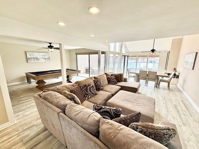 2551 Greencastle Ct in Oxnard, CA - Building Photo - Building Photo