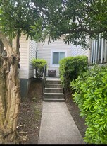 4607 Grinding Stone Dr, Unit D in Raleigh, NC - Building Photo