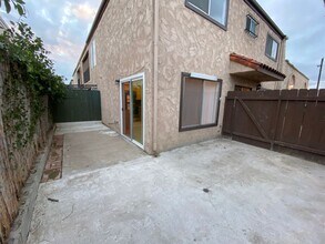 294 Chambers St in El Cajon, CA - Building Photo - Building Photo