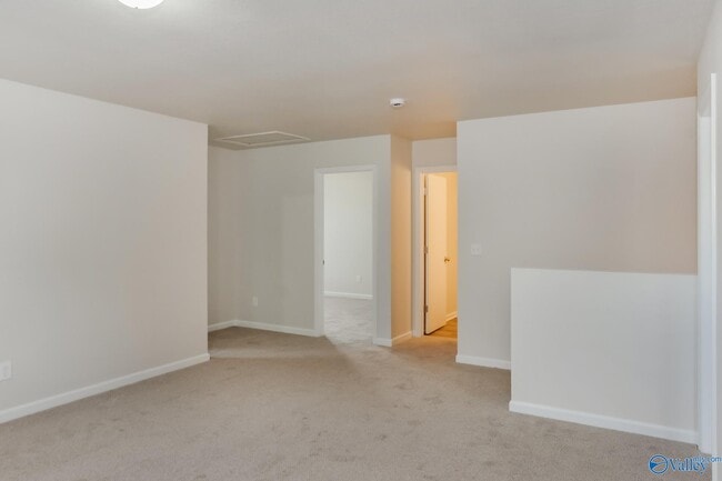 215 Farmington Dr in Harvest, AL - Building Photo - Building Photo