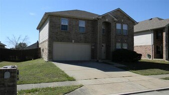 4632 Pangolin Dr in Fort Worth, TX - Building Photo