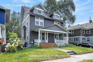 1208 Dunham St SE in Grand Rapids, MI - Building Photo