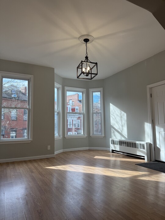 246 Webster St, Unit #2 in Boston, MA - Building Photo