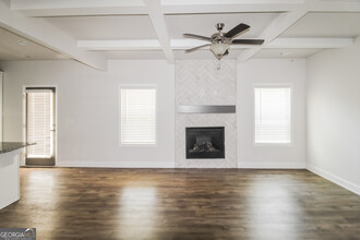 727 Overlook Gln Dr in Lawrenceville, GA - Building Photo - Building Photo