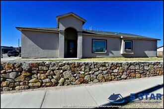 14945 Tierra Escape Ave in El Paso, TX - Building Photo - Building Photo