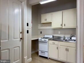 2011 N 3rd St in Harrisburg, PA - Building Photo - Building Photo