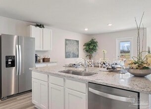 5856 Belmont Stakes Rd in Bellview, FL - Building Photo - Building Photo