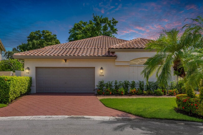 5334 NW 26th Cir in Boca Raton, FL - Building Photo - Building Photo