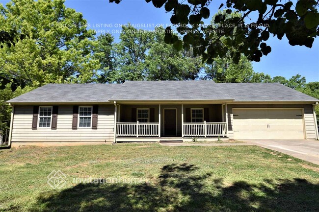 property at 1870 Chadwick Dr