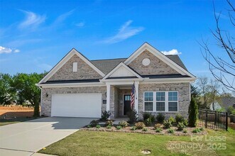 3054 Constitution Ln in Gastonia, NC - Foto de edificio - Building Photo