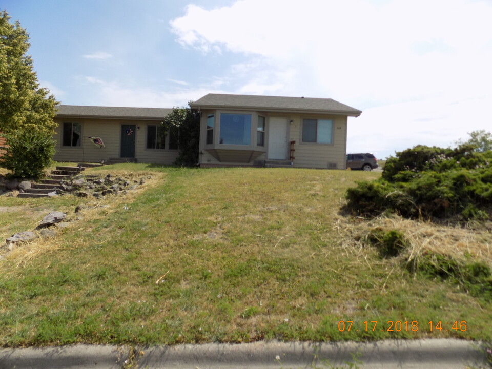509 22nd Ave W-Unit -2 in Polson, MT - Building Photo