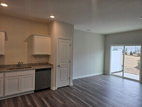 2047 Trailside Dr in Durham, NC - Building Photo - Building Photo