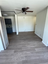 6670 1/2 E Olympic Blvd in East Los Angeles, CA - Building Photo - Building Photo