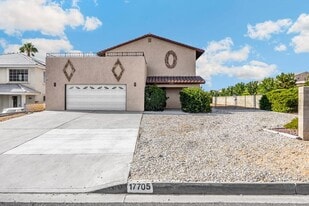 17705 Vista Point Dr in Victorville, CA - Building Photo
