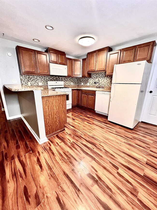 822 California St in Tallahassee, FL - Building Photo - Building Photo