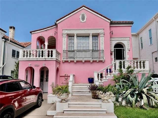 property at 5504 Canal Blvd