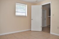 7131 Coventry Dr in Port Richey, FL - Building Photo - Building Photo