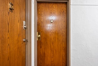 2141 I St NW, Unit 612 in Washington, DC - Building Photo - Building Photo
