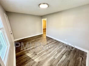 522 Jasper St in West Columbia, SC - Building Photo - Building Photo