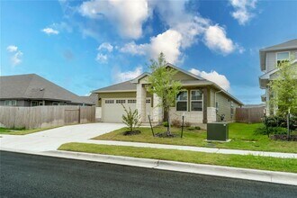 1642 Settlers Glen Dr in Round Rock, TX - Building Photo - Building Photo