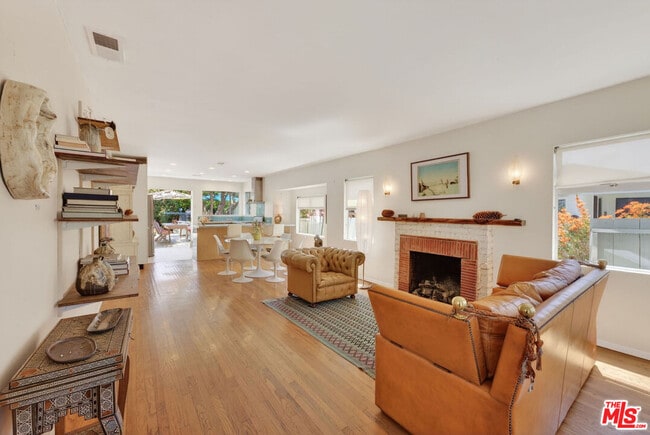 property at 2746 Stoner Ave