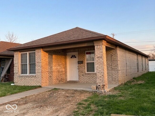 4930 Elliott Ave in Indianapolis, IN - Building Photo - Building Photo