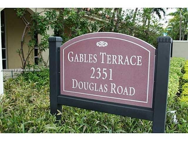 property at 2351 Douglas Rd
