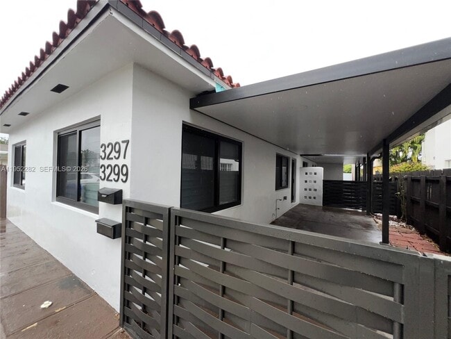 property at 3297 SW 26th St