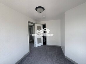 1000 24th St in Des Moines, IA - Building Photo - Building Photo