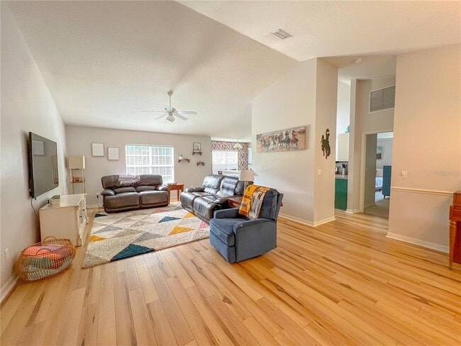 6725 SW 83rd Terrace in Gainesville, FL - Building Photo - Building Photo