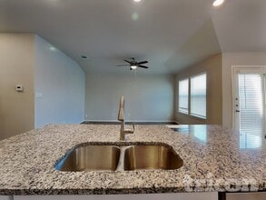 5803 Zoey Wy in Saint Hedwig, TX - Building Photo - Building Photo