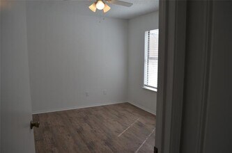 4110 Green Acres Cir in Arlington, TX - Building Photo - Building Photo