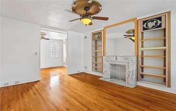 2221 Wightman St in Pittsburgh, PA - Building Photo - Building Photo