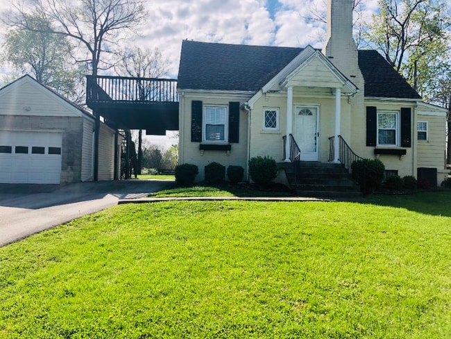 property at 1682 Old Paris Rd