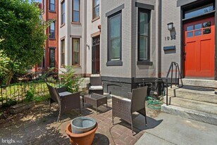1932 15th St NW, Unit 2 in Washington, DC - Building Photo