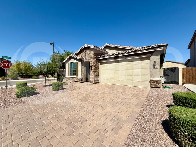 property at 35231 N Braeden Dr