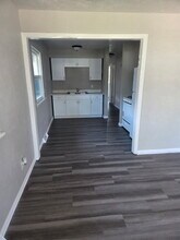 1022 W Thrush Ave in Peoria, IL - Building Photo - Building Photo