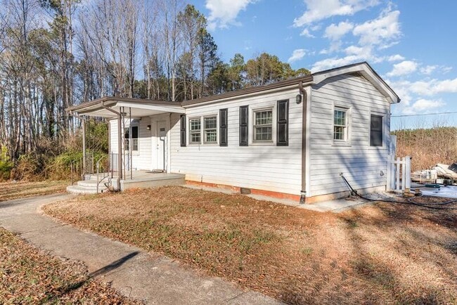 11733 Idlewild Rd in Matthews, NC - Building Photo - Building Photo
