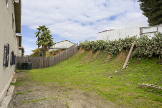 7135 Westview Pl in Lemon Grove, CA - Building Photo - Building Photo